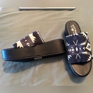 Crazy Train Black and White Wedges